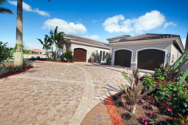 Best Driveway Pavers Installation  in USA